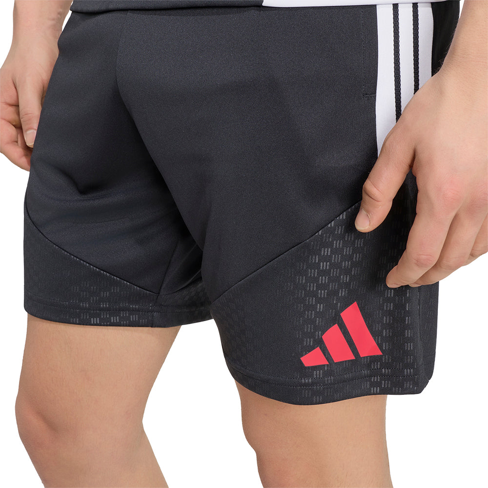 ADIDAS Liverpool FC 26/27 Tiro Training กางเกงฟุตบอลขาสั้นผู้ชาย Supersports Thailand