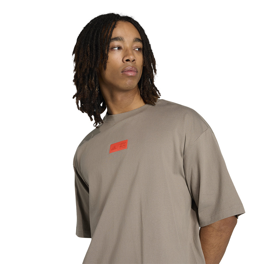 ADIDAS Audi Revolut F1® Team Elevated Graphic I Men's T-Shirt - Supersports Thailand Supersports Thailand