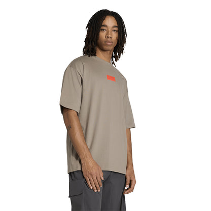 ADIDAS Audi Revolut F1® Team Elevated Graphic I Men's T-Shirt - Supersports Thailand