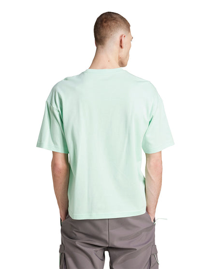 ADIDAS Mercedes - AMG Petronas Formula One Team Premium Woven Men's T-Shirt - Supersports Thailand