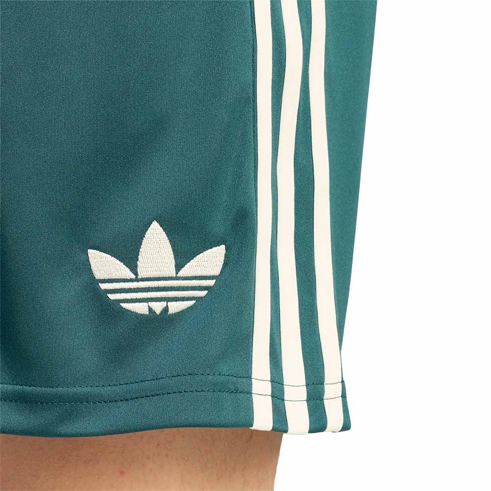 ADIDAS Men's Real Madrid Away 2026/27 Football Shorts - Supersports Thailand
