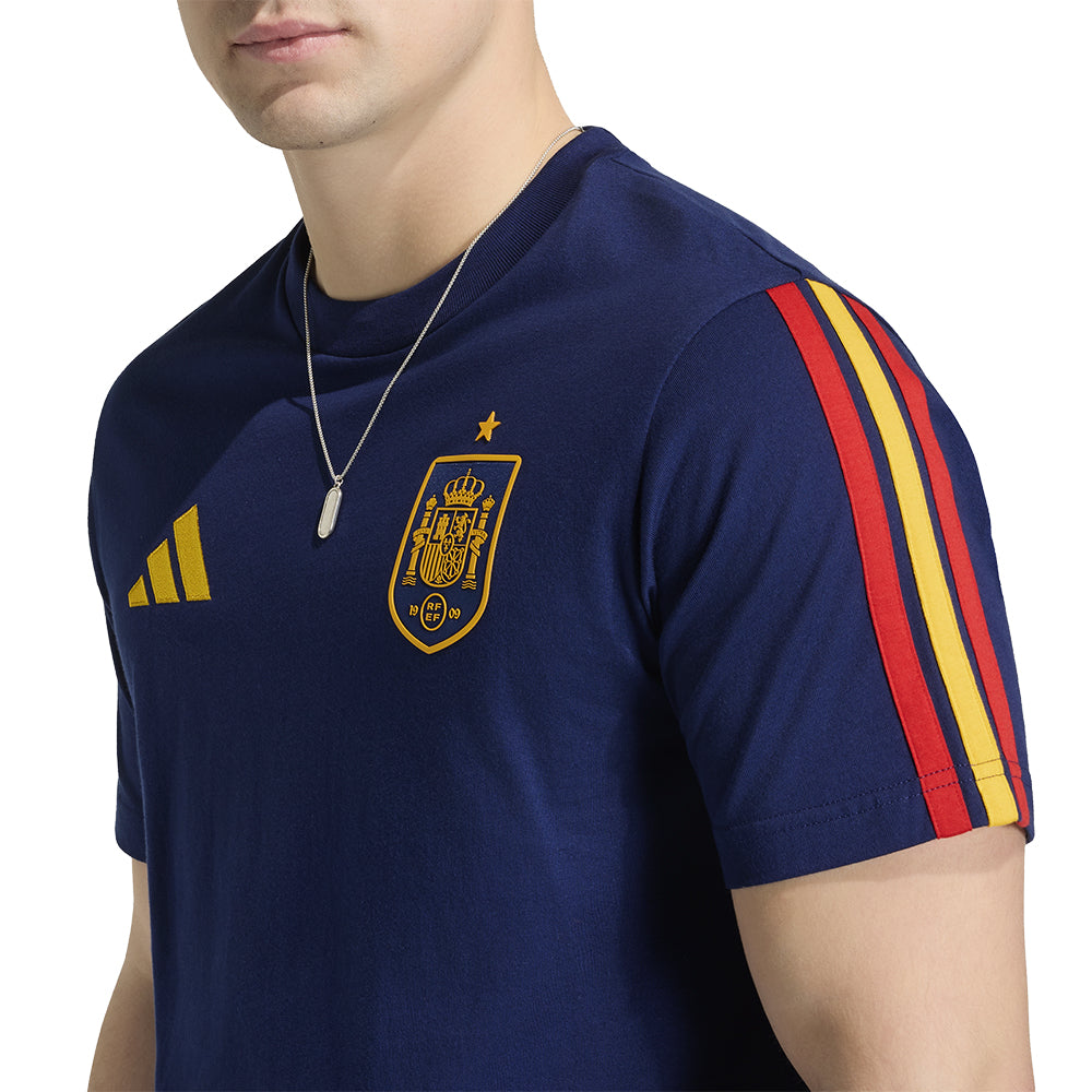 ADIDAS Spain DNA Men's Football T-Shirt - Supersports Thailand