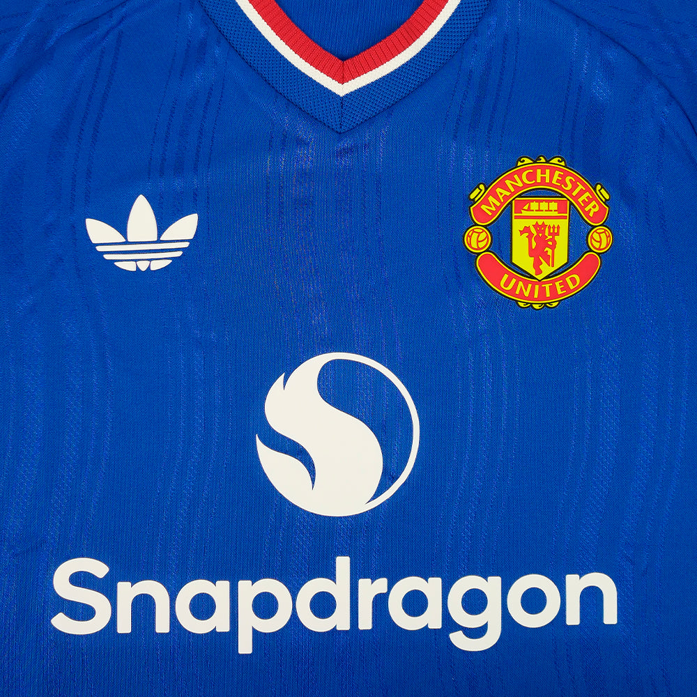 ADIDAS เสื้อแข่งผู้ชายทีมแมนเชสเตอร์ ยูไนเต็ด ชุดเยือน เกรด Authentic ฤดูกาล 2026/27 Supersports Thailand