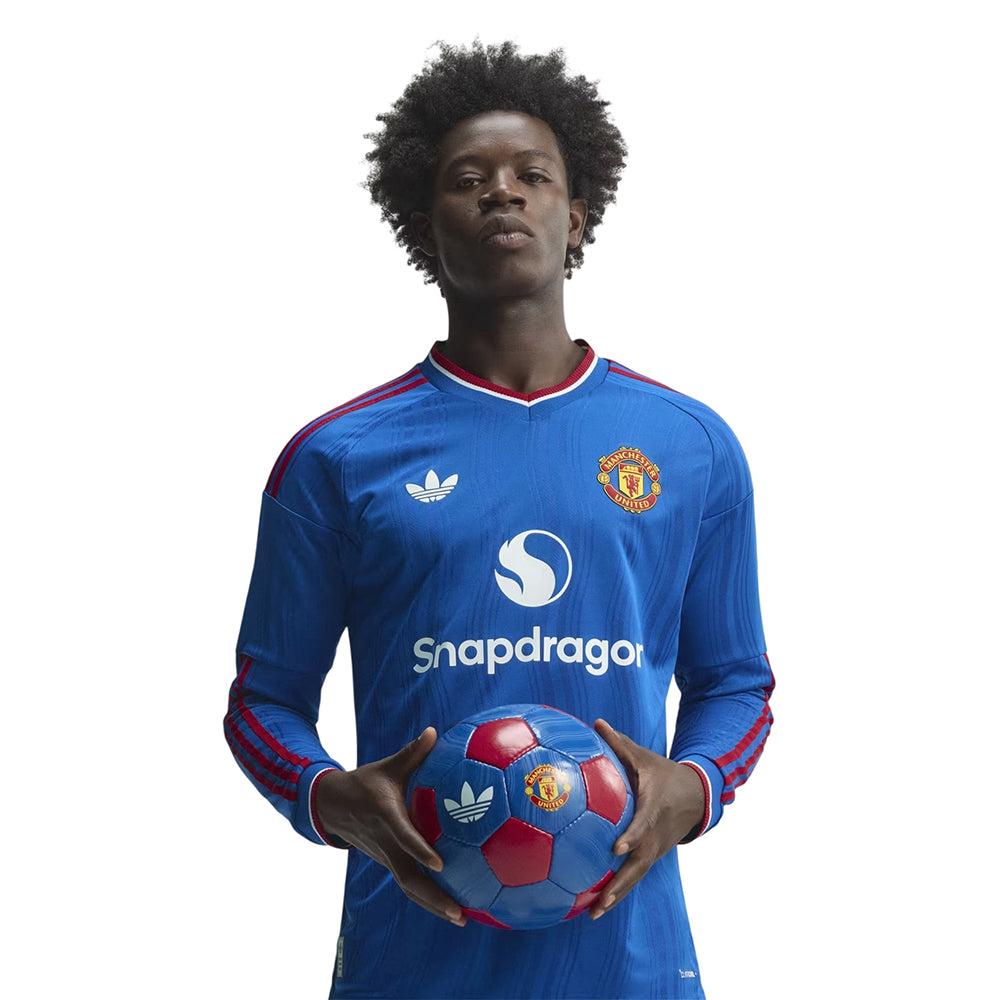 ADIDAS เสื้อแข่งผู้ชายแขนยาวทีมแมนเชสเตอร์ ยูไนเต็ด ชุดเยือน เกรด Authentic ฤดูกาล 2026/27 Supersports Thailand