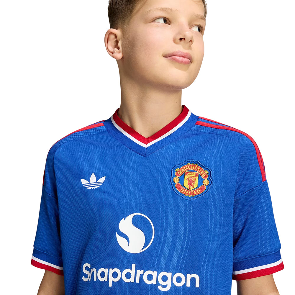 ADIDAS เสื้อแข่งเด็กทีมแมนเชสเตอร์ ยูไนเต็ด ชุดเยือน ฤดูกาล 2026/27 Supersports Thailand