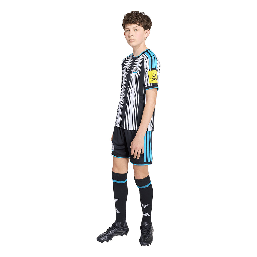 ADIDAS เสื้อแข่งเด็กทีมนิวคาสเซิลยูไนเต็ด ชุดเหย้า ฤดูกาล 2026/27 Supersports Thailand