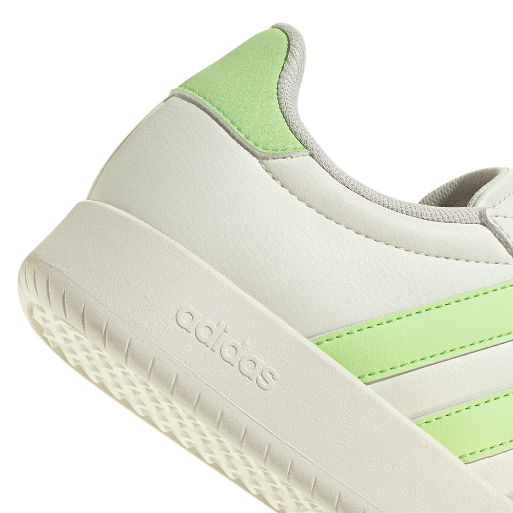 ADIDAS Barreda รองเท้าลำลองผู้หญิง