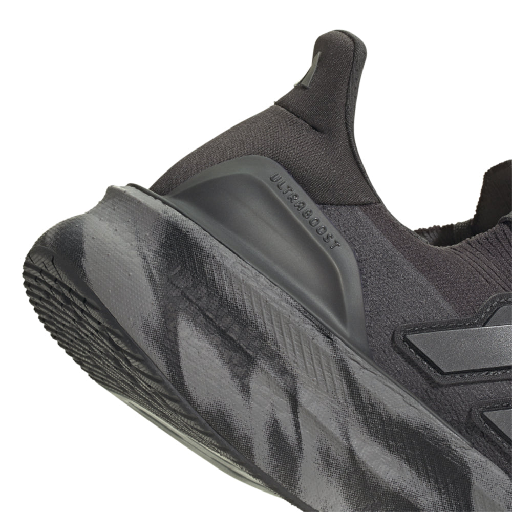 ADIDAS Ultraboost 5 รองเท้าวิ่งผู้ชาย