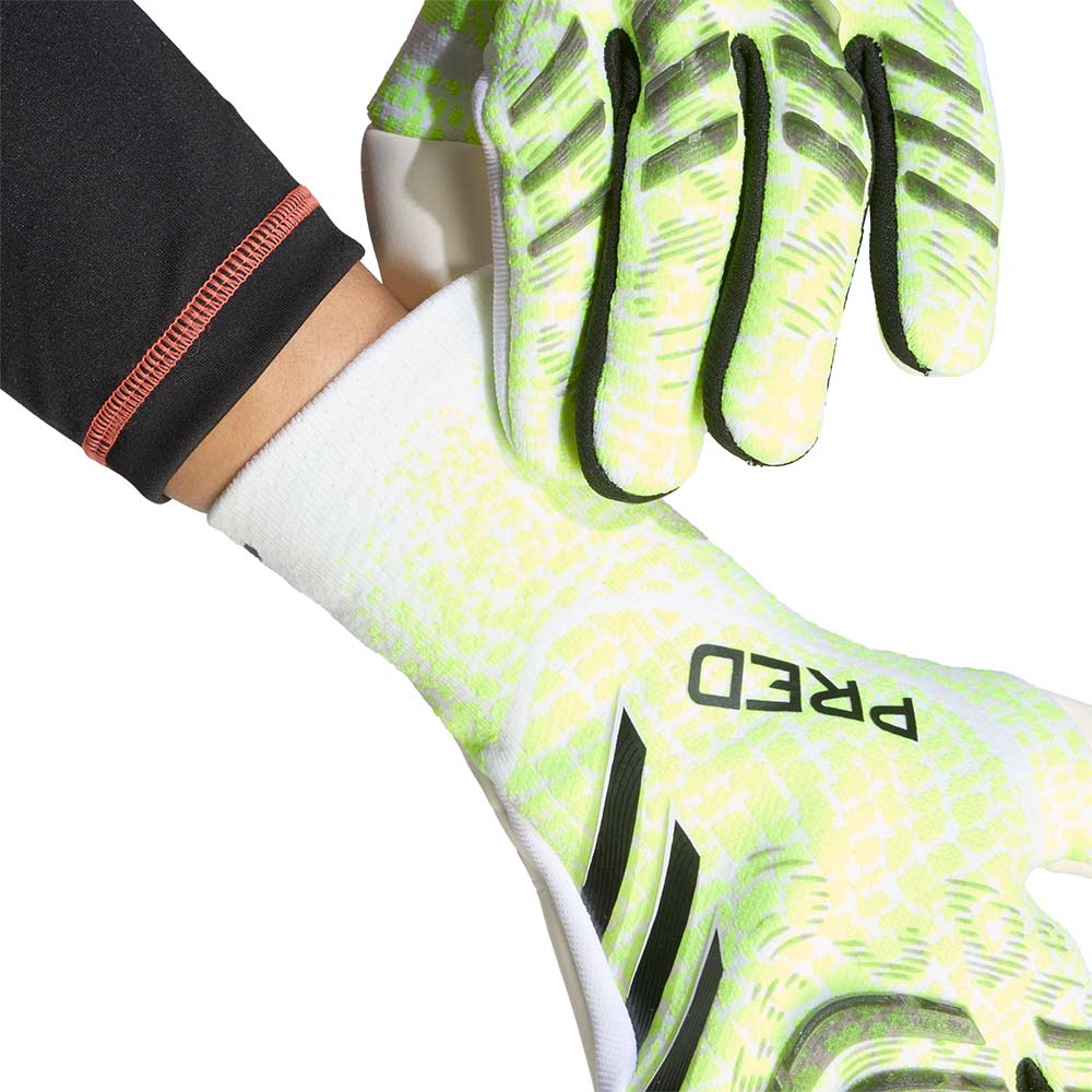 ADIDAS Predator Pro Men's Goalkeeper Gloves