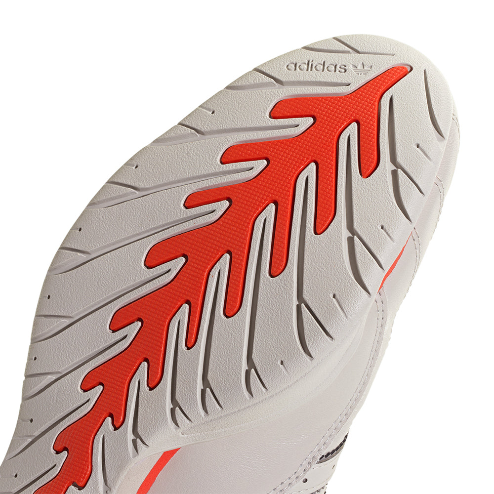 ADIDAS Adiracer Lo Audi F1 Team Unisex Lifestyle Shoes - Supersports Thailand