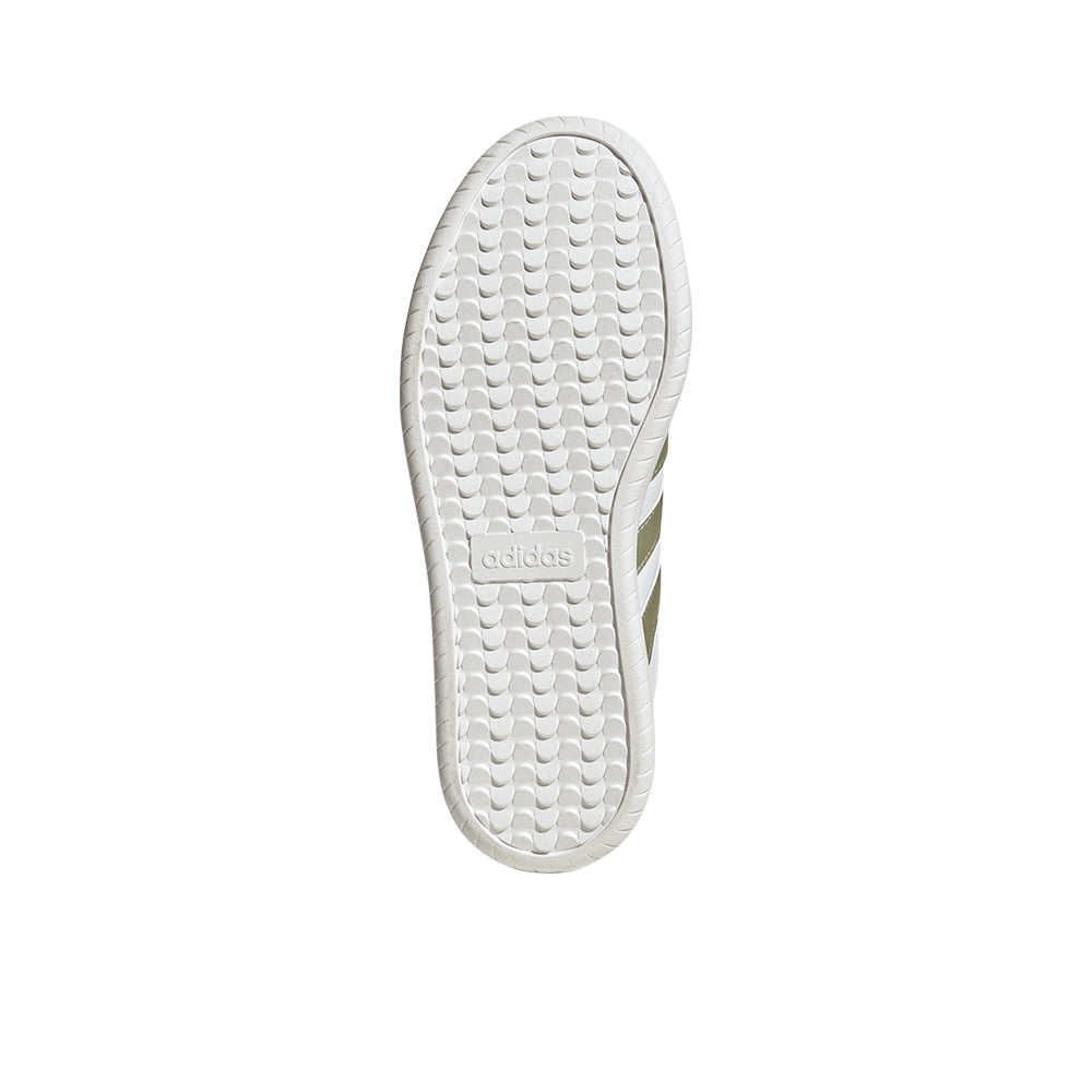 ADIDAS Barreda รองเท้าลำลองผู้หญิง