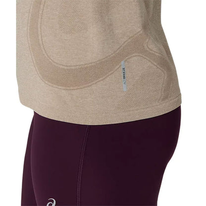 ASICS Road Seamless เสื้อวิ่งผู้หญิง