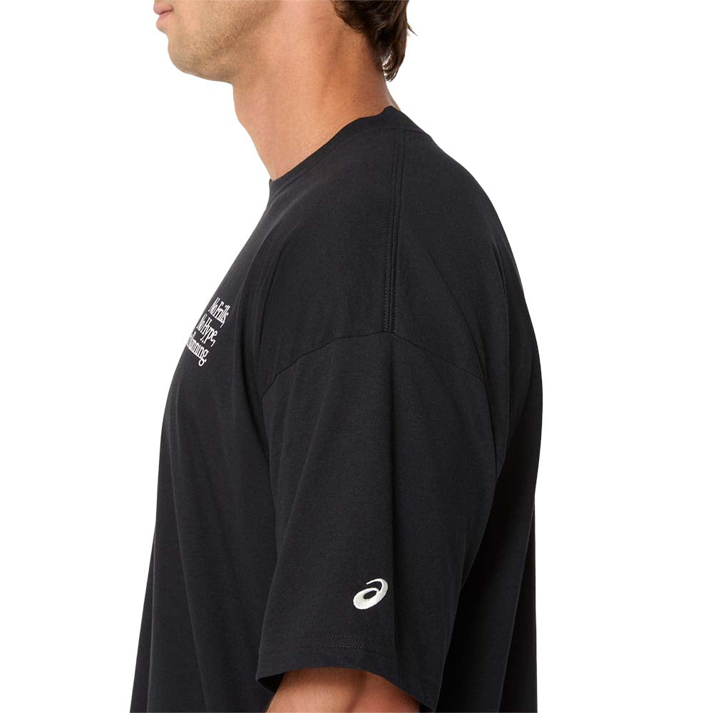 ASICS Runner Message Graphic Relaxed Men's Running T-Shirt - Supersports Thailand Supersports Thailand