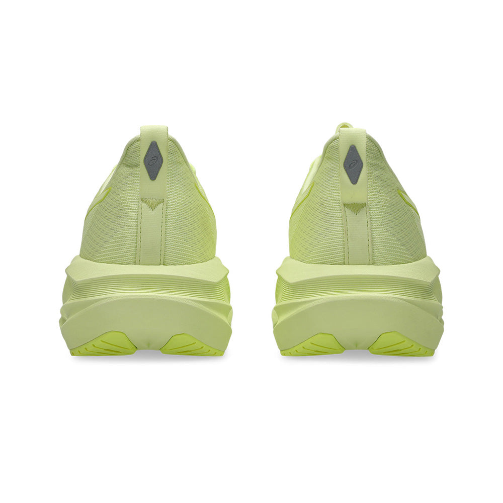 ASICS Novablast 5 Lite-Show รองเท้าวิ่งผู้ชาย