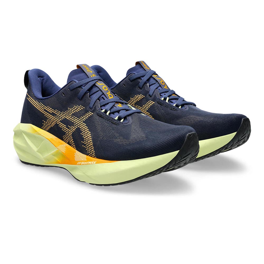 ASICS Novablast 5 Wide รองเท้าวิ่งผู้ชาย