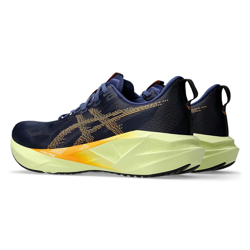 ASICS Novablast 5 Wide รองเท้าวิ่งผู้ชาย