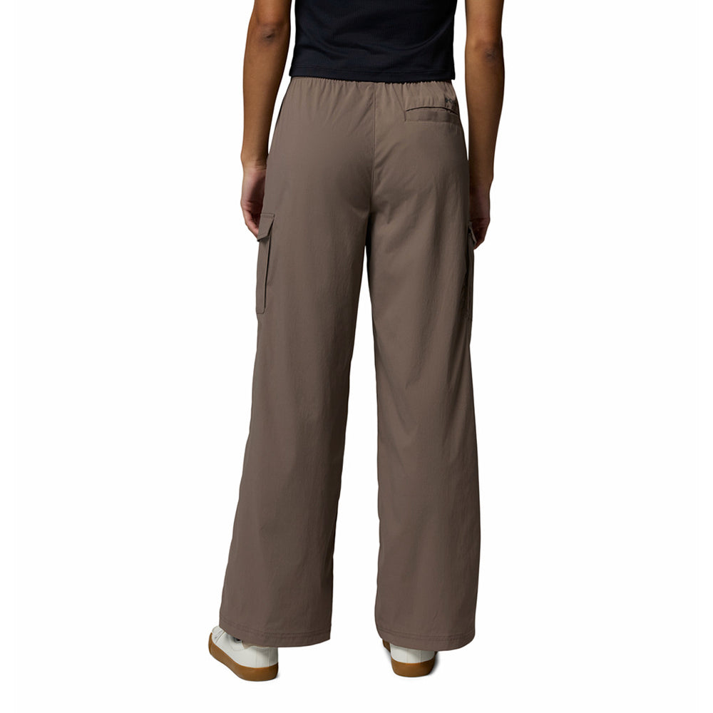 COLUMBIA Chill Creek™ Cargo Women's Lifestyle Pants - Supersports Thailand