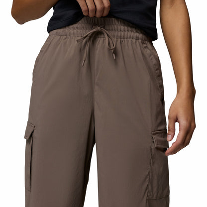 COLUMBIA Chill Creek™ Cargo Women's Lifestyle Pants - Supersports Thailand