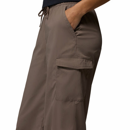 COLUMBIA Chill Creek™ Cargo Women's Lifestyle Pants - Supersports Thailand
