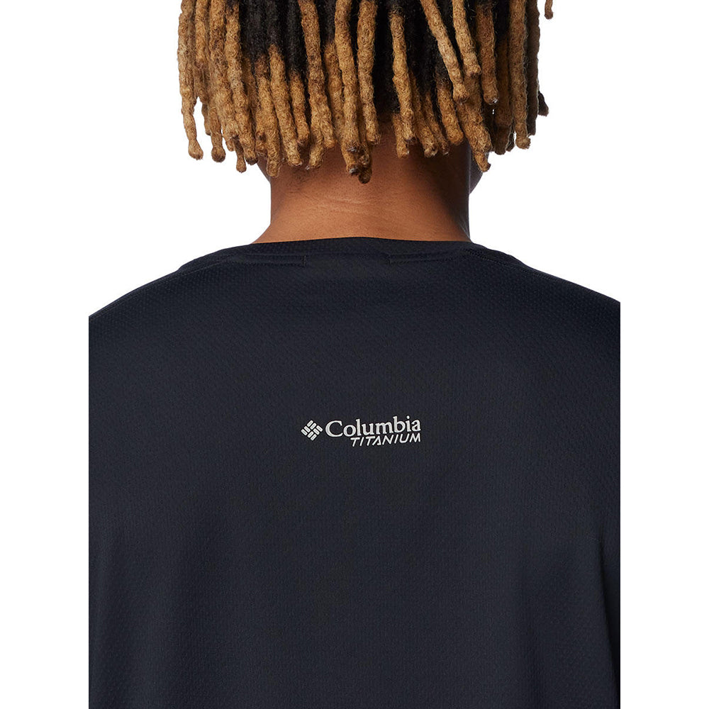 COLUMBIA Summit Valley™ Long Sleeve Crew เสื้อยืดผู้ชาย