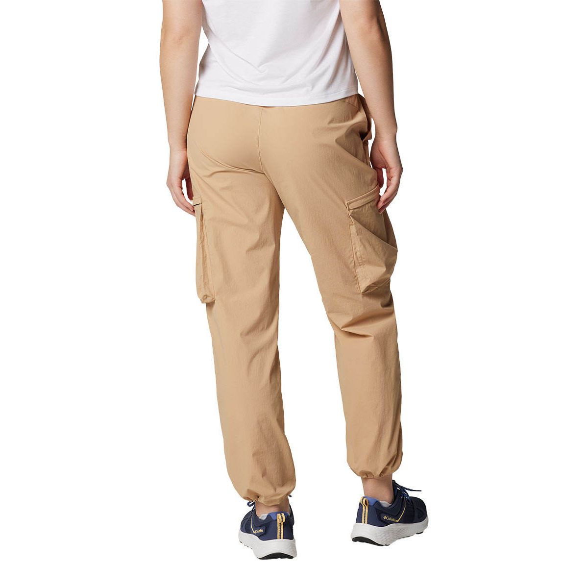 COLUMBIA Boundless Trek™ Cargo Women's Lifestyle Pants - Supersports Thailand