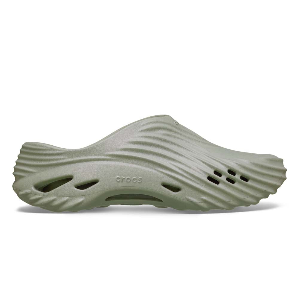 CROCS Echo Wave Unisex Lifestyle Shoes - Supersports Thailand Supersports Thailand