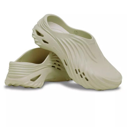 CROCS Echo Wave Unisex Lifestyle Shoes - Supersports Thailand
