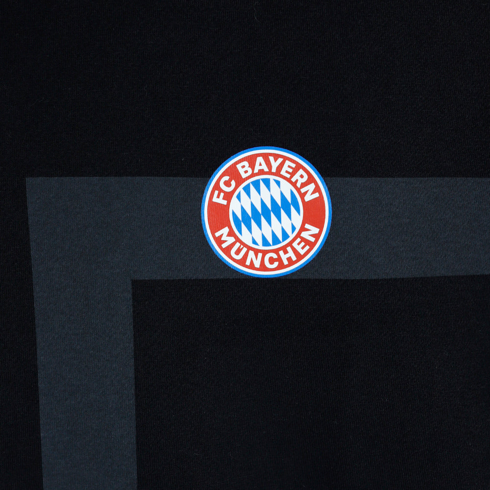 FC BAYERN MUNCHEN Bundesliga Winners 2025/26 Oversize Men's Football T-Shirt - Supersports Thailand