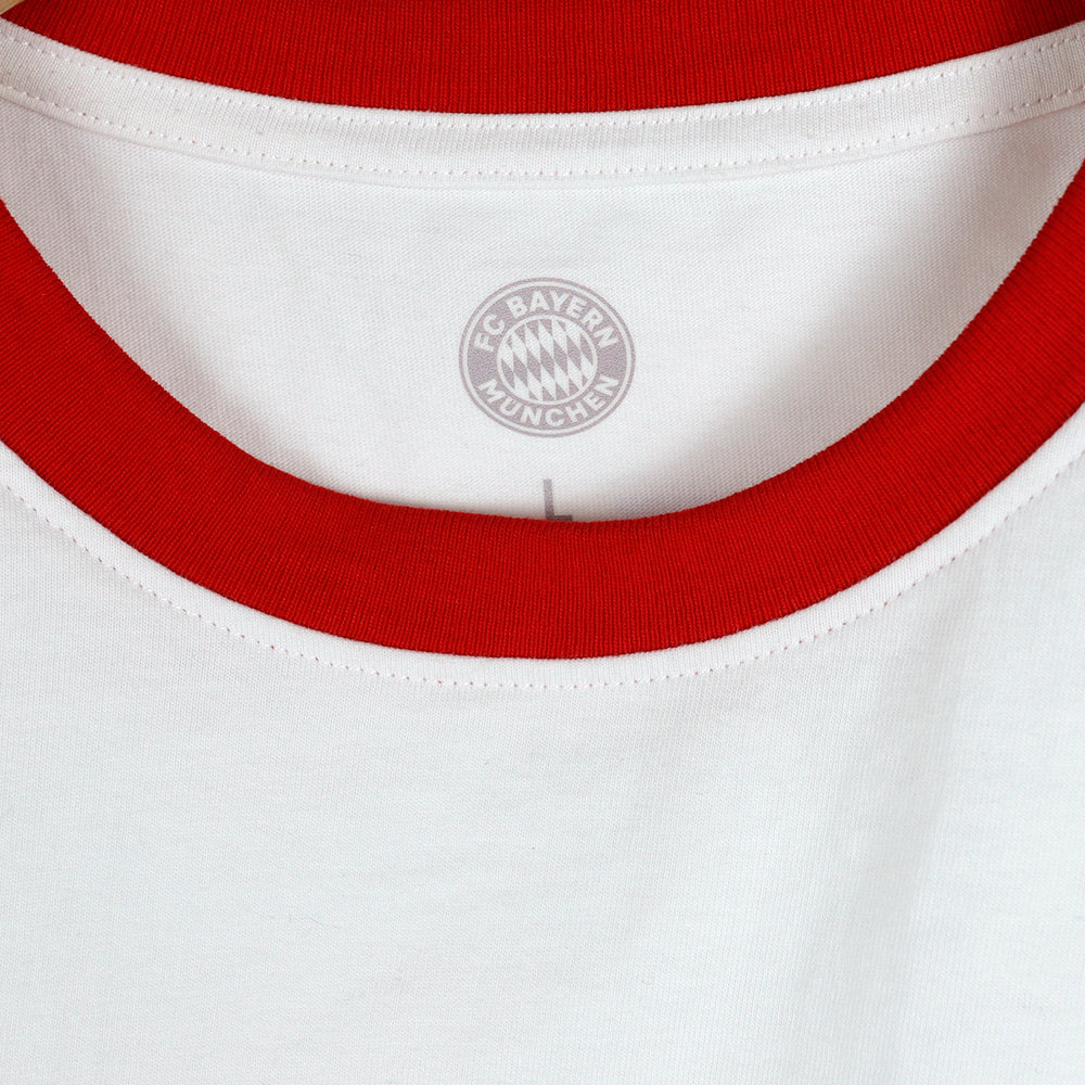 FC BAYERN MUNCHEN Bundesliga Winners 2025/26 Oversize Men's Football T-Shirt - Supersports Thailand