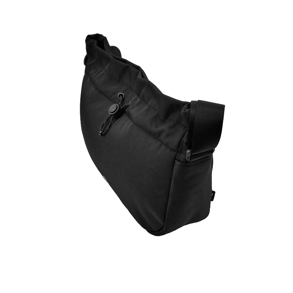 FILA Black Unisex Shoulder Bag - Supersports Thailand