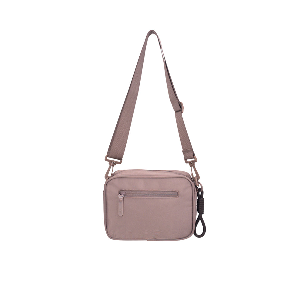 FILA Brown Unisex Crossbody Bag - Supersports Thailand Supersports Thailand