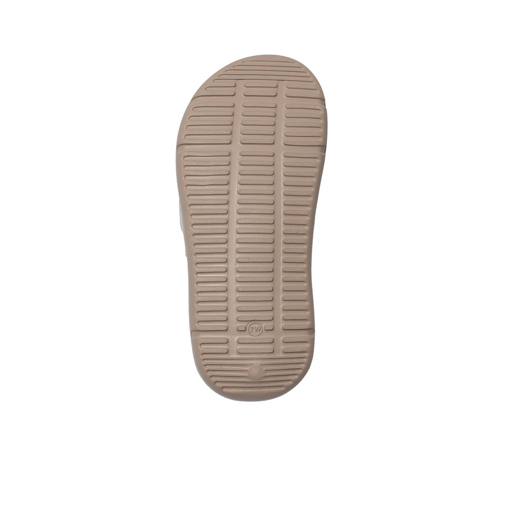 FILA  Lux Women's Sandals - Supersports Thailand