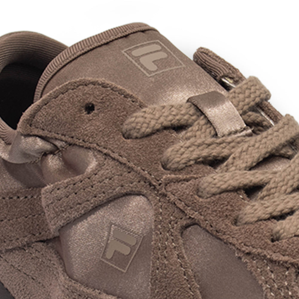 FILA Glio Lx Unisex Lifestyle Shoes - Supersports Thailand