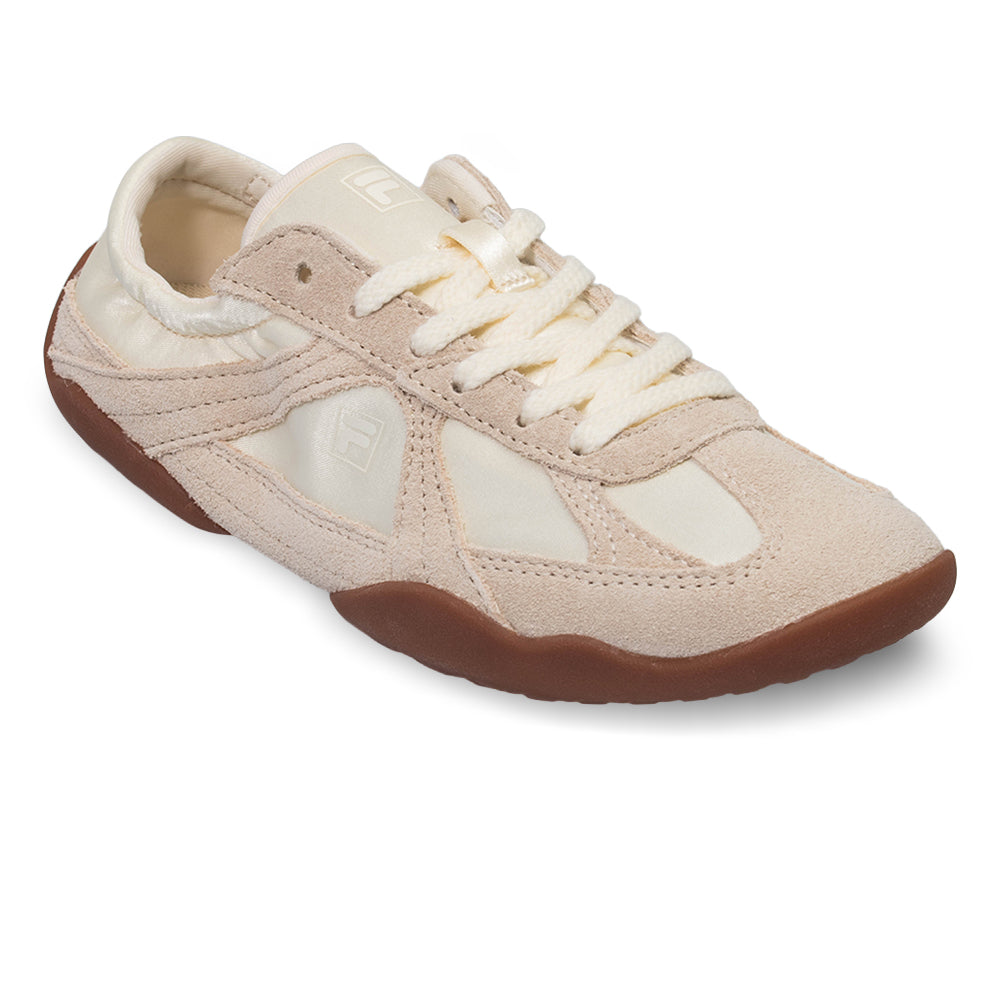 FILA Glio Lx Unisex Lifestyle Shoes - Supersports Thailand Supersports Thailand