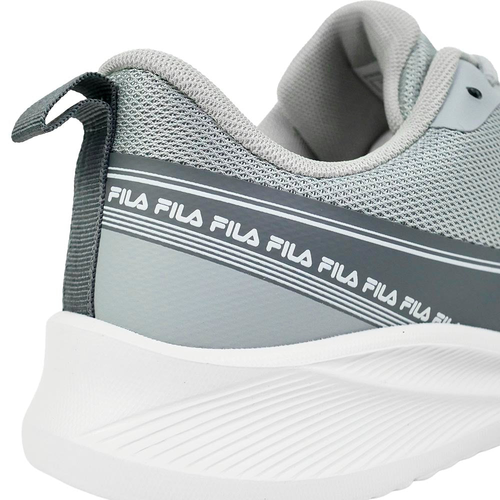 FILA Stride รองเท้าวิ่งผู้ชาย  Supersports Thailand