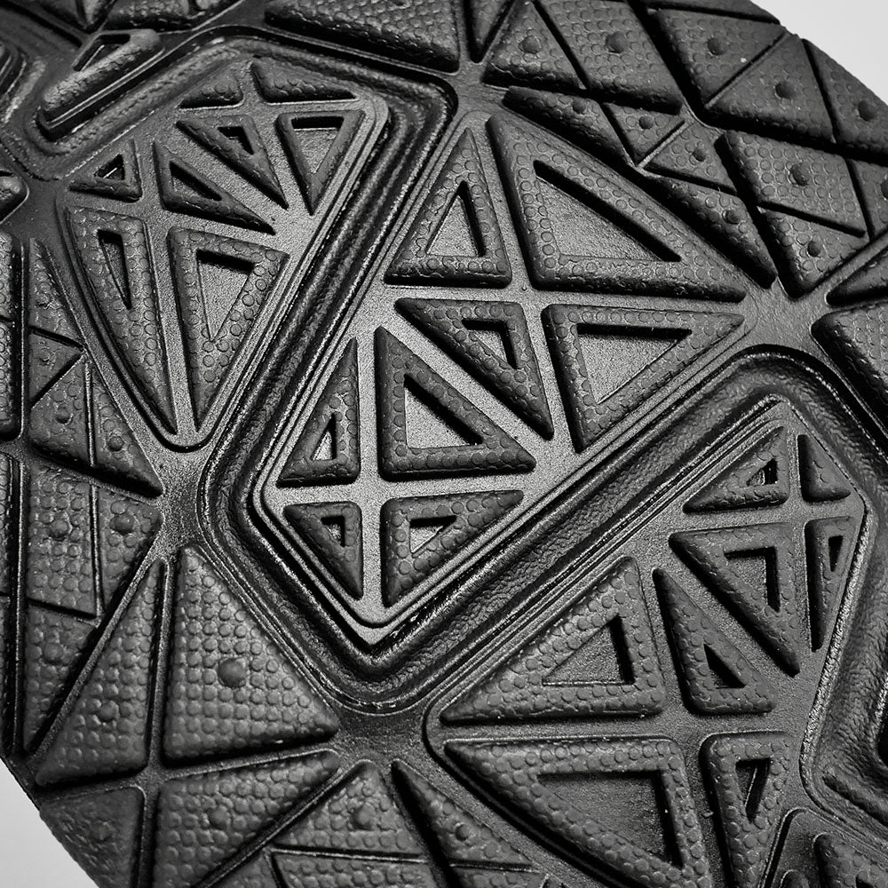 FILA Hyper V2 รองเท้าวิ่งผู้ใหญ่