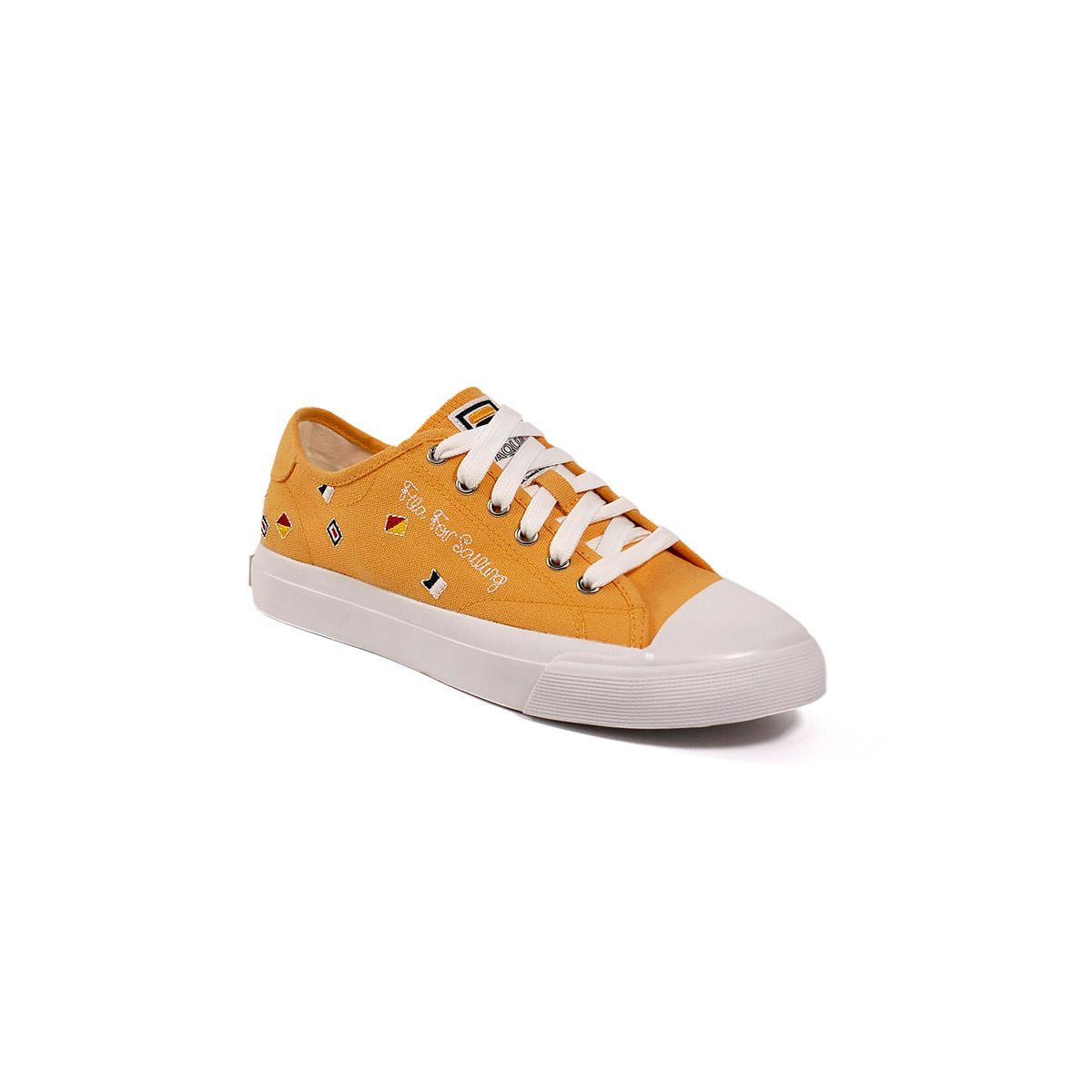 FILA Classic Kicks Unisex Lifestyle Shoes - Supersports Thailand Supersports Thailand