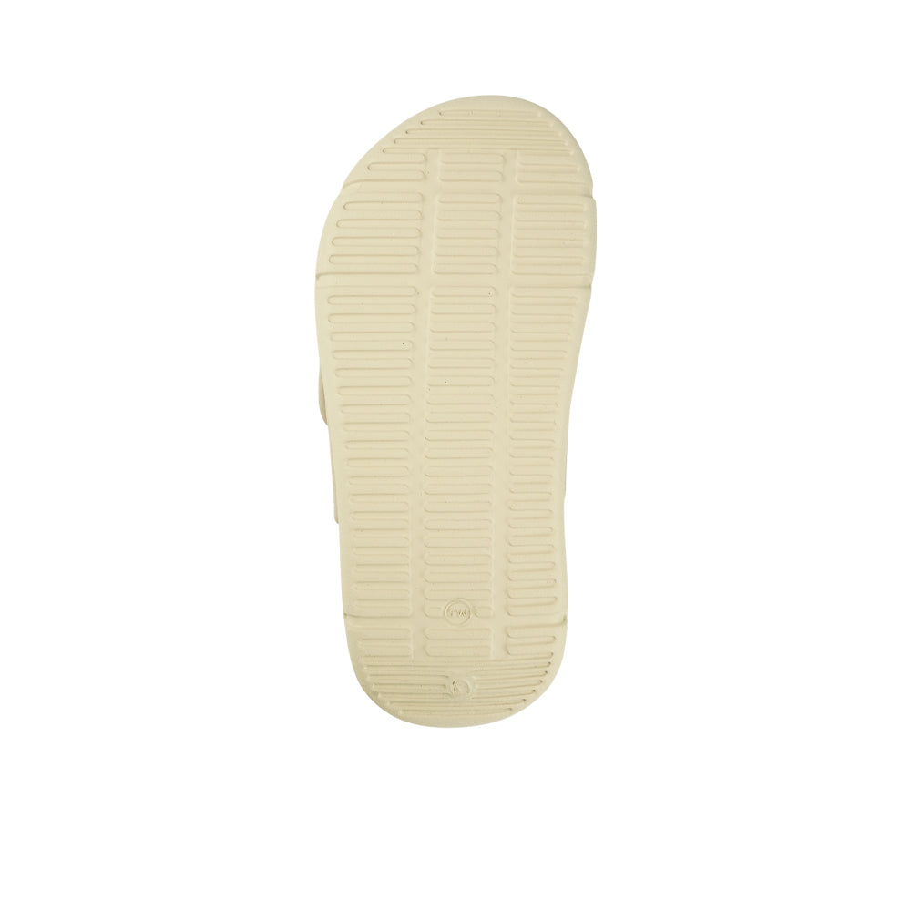 FILA Huggy Unisex Sandals - Supersports Thailand