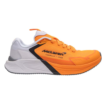 K-SWISS Aero-Active II X McLaren F1 Team รองเท้าออกกำลังกายผู้ชาย