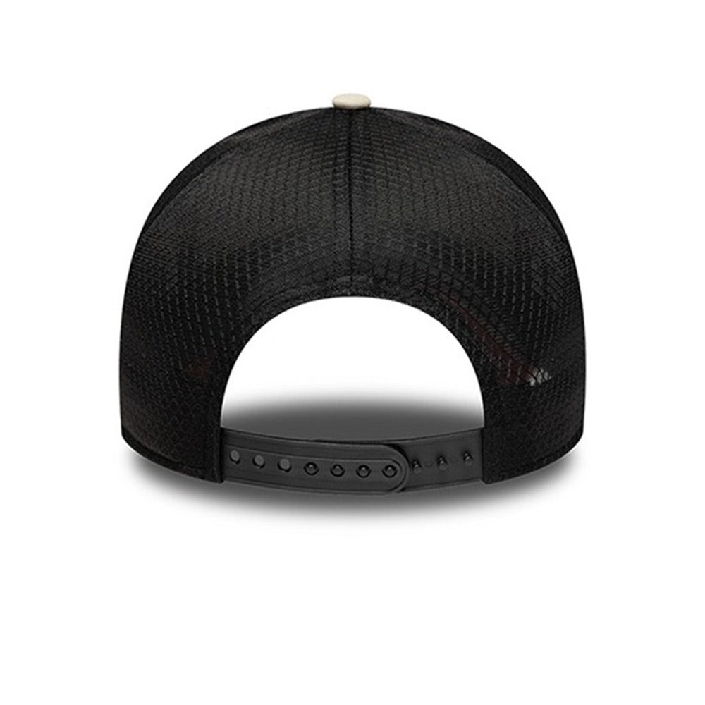 LFC New Era Trucker Unisex Cap - Supersports Thailand Supersports Thailand
