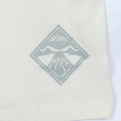 MERRELL Worry Less เสื้อยืดผู้ใหญ่