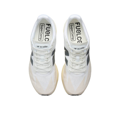 NEW BALANCE FuelCell SuperComp Elite v5 รองเท้าวิ่งผู้ชาย