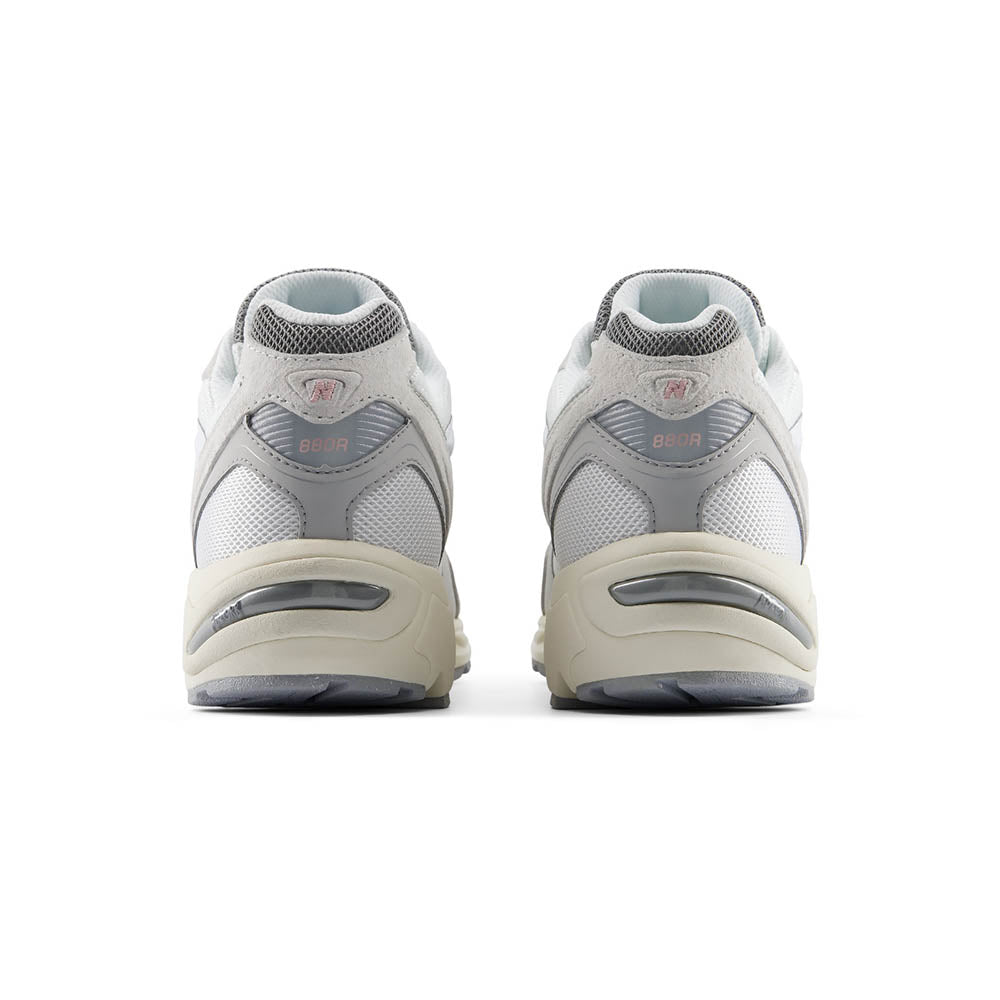 NEW BALANCE 880R Unisex Lifestyle Shoes - Supersports Thailand Supersports Thailand