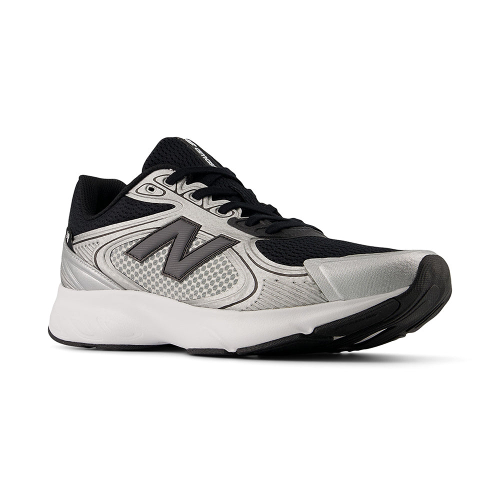NEW BALANCE Fresh Foam Amaste รองเท้าวิ่งผู้ชาย