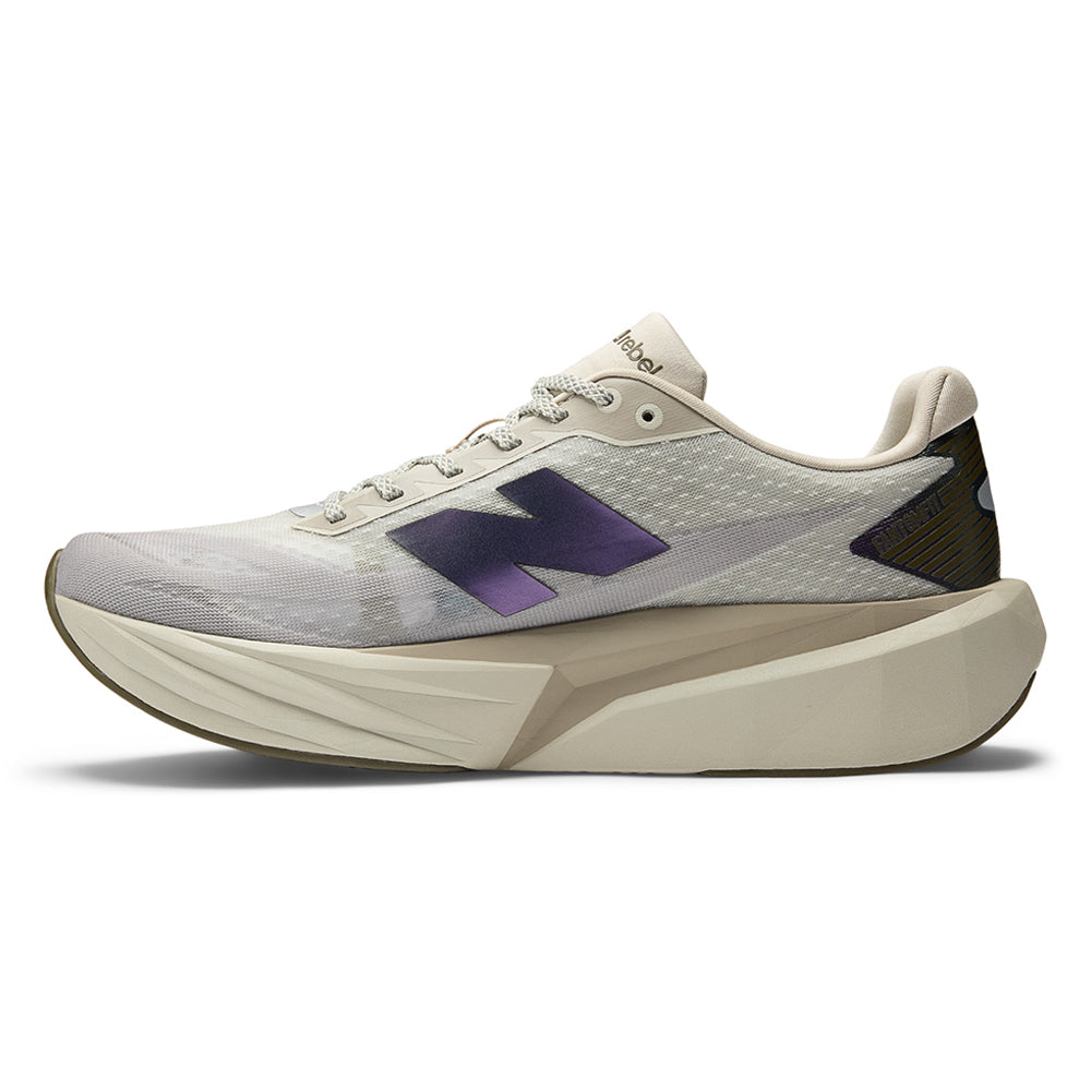 NEW BALANCE FuelCell Rebel v5 รองเท้าวิ่งผู้ชาย