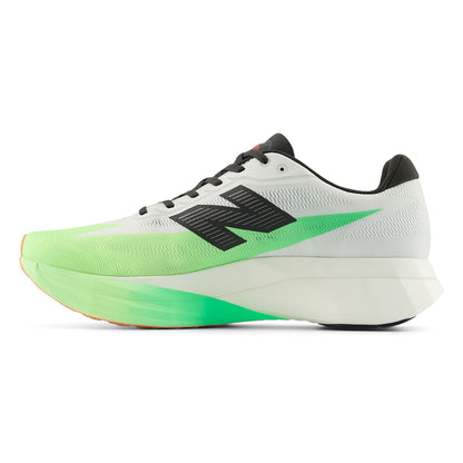NEW BALANCE FuelCell SuperComp Elite v5 รองเท้าวิ่งผู้ชาย