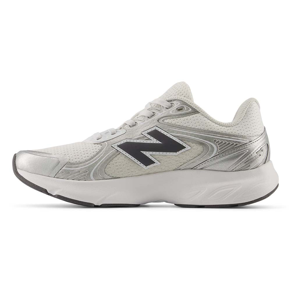 NEW BALANCE Fresh Foam Amaste รองเท้าวิ่งผู้หญิง