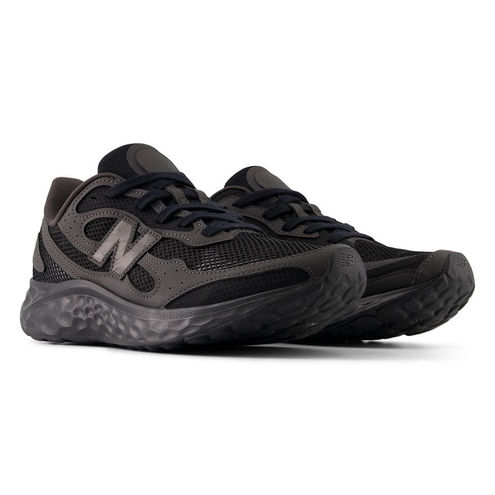 NEW BALANCE Fresh Foam Arishi v4 Tiralux Men's Running Shoes - Supersports Thailand