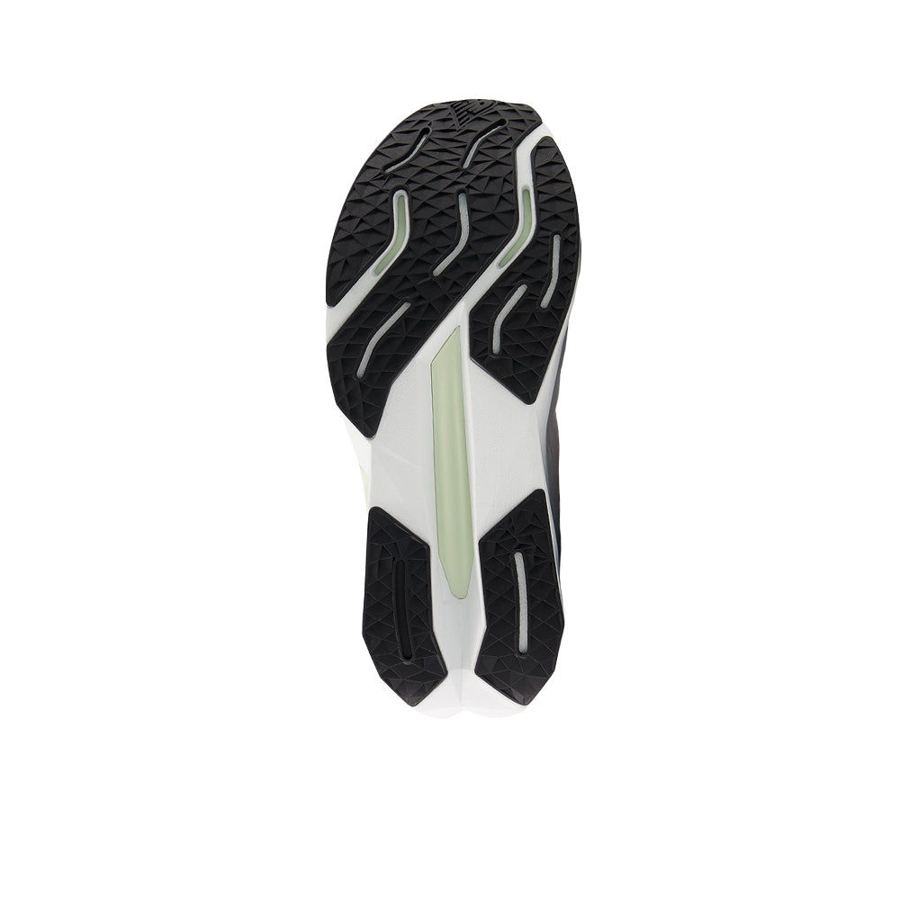 NEW BALANCE FuelCell Propel v5 รองเท้าวิ่งผู้หญิง