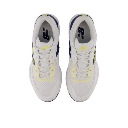 NEW BALANCE 696v7 Men's Tennis Shoes - Supersports Thailand